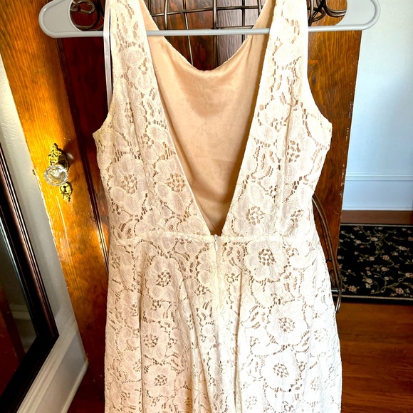 Ark & Co Dresses & Skirts - Ark & co cream, floral & lace dress vintage dress.